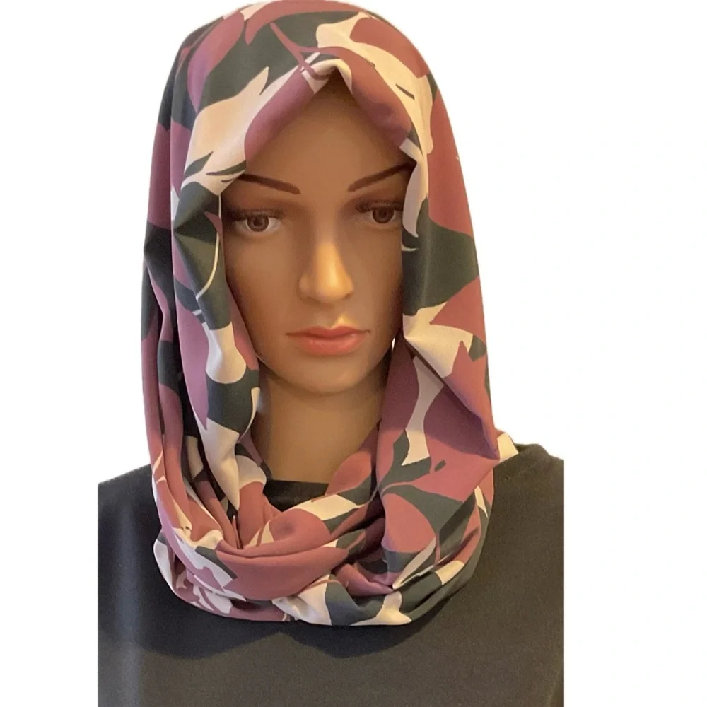 Mulberry Print Circle Infinity Scarf NWT